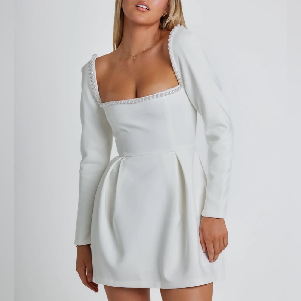 Women’s White Pearl-Trim Long Sleeve Mini Wedding Dress